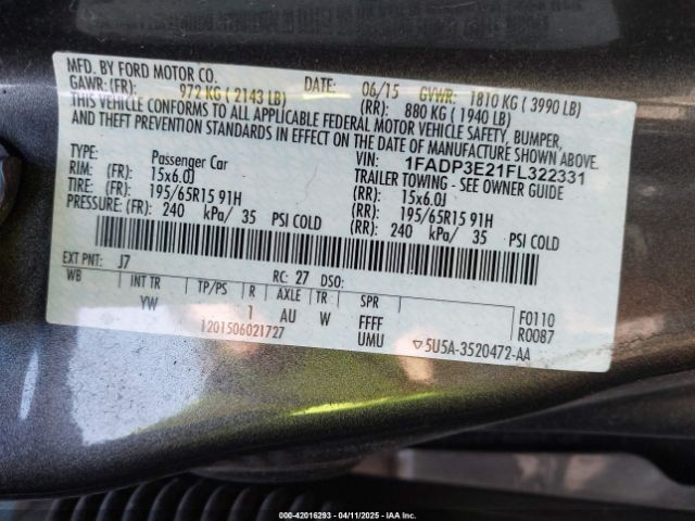 1FADP3E21FL322331 Ford FOCUS S