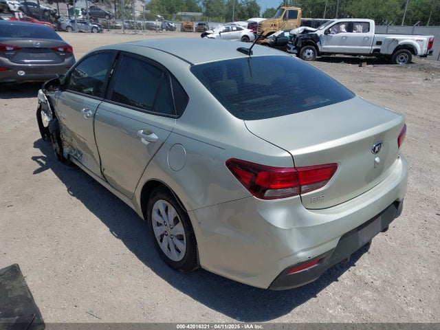 3KPA24AB2JE137858 KIA RIO S