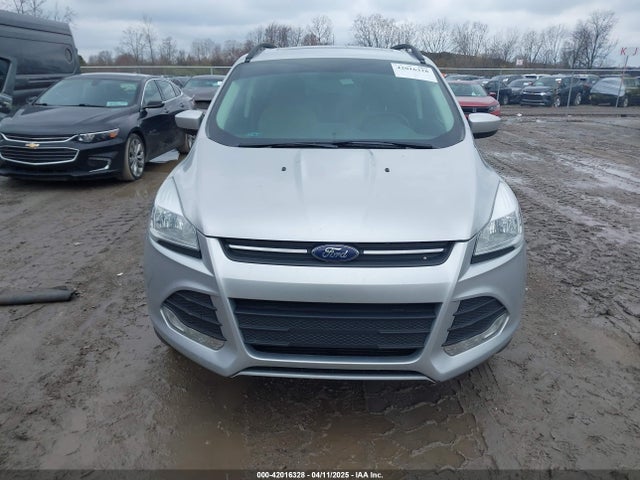 1FMCU9GX8GUB33192 Ford ESCAPE SE