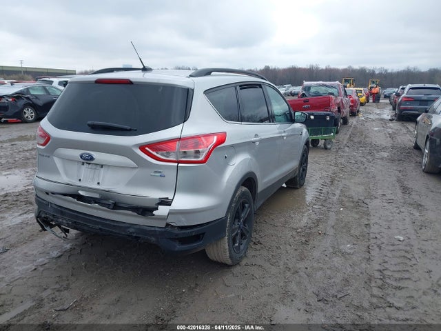 1FMCU9GX8GUB33192 Ford ESCAPE SE