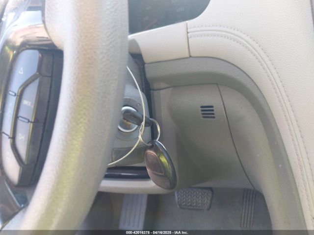 1GNKRFED4EJ105677 Chevrolet Traverse Ls