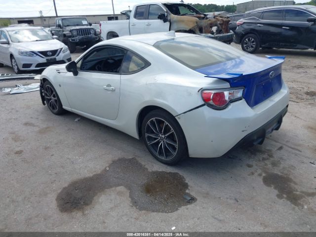 JF1ZNAA12H9701111 Toyota 86