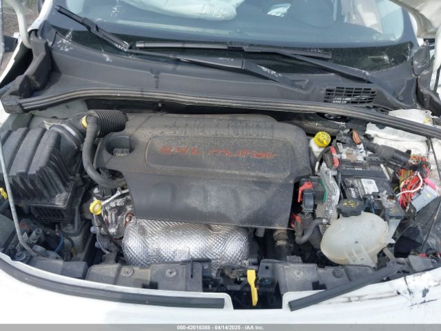 ZFBCFYDT0GP328541 Fiat 500x Lounge