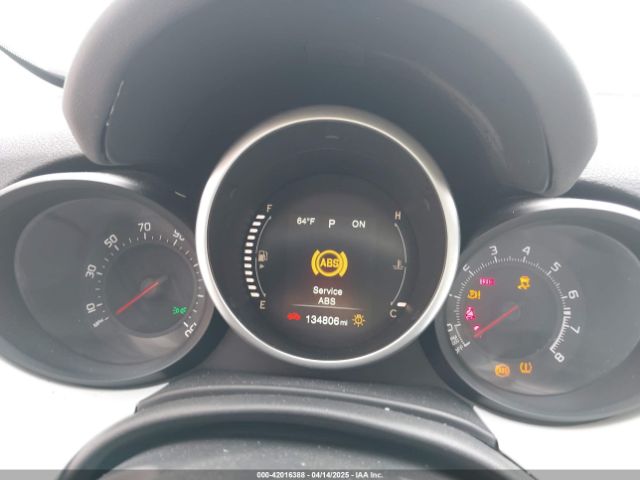 ZFBCFYDT0GP328541 Fiat 500x Lounge