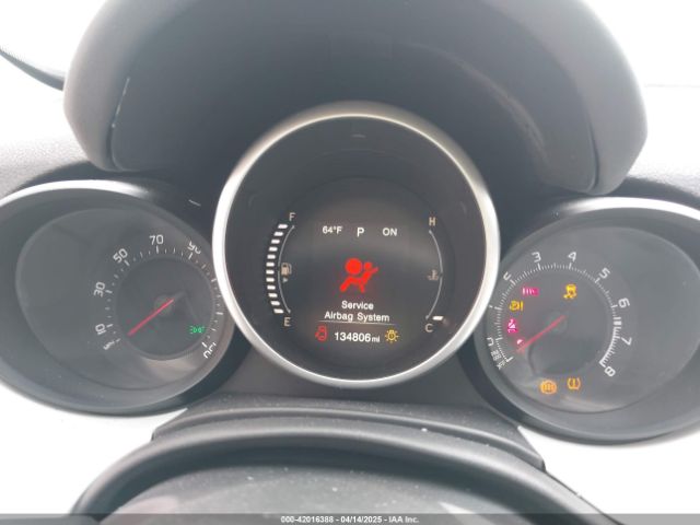 ZFBCFYDT0GP328541 Fiat 500x Lounge