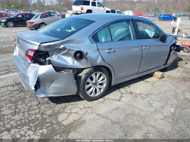4S3BNAB66H3026372 Subaru Legacy 2.5i