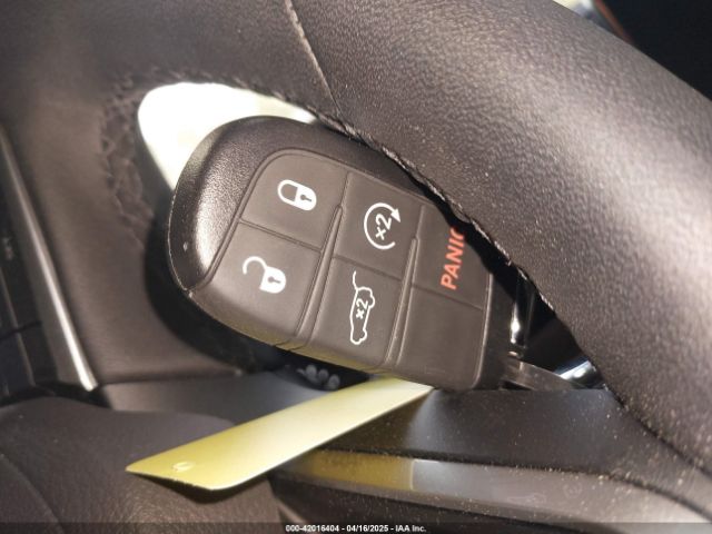 3C4NJDBNXRT101453 Jeep Compass Latitude 4x4