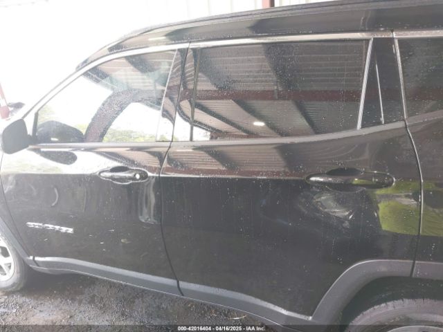 3C4NJDBNXRT101453 Jeep Compass Latitude 4x4