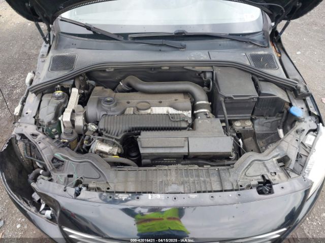 YV1612SK7G1308783 Volvo V60 T5 Premier