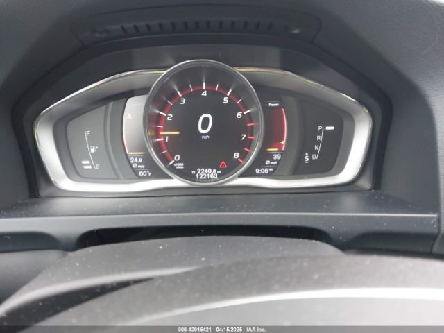 YV1612SK7G1308783 Volvo V60 T5 Premier