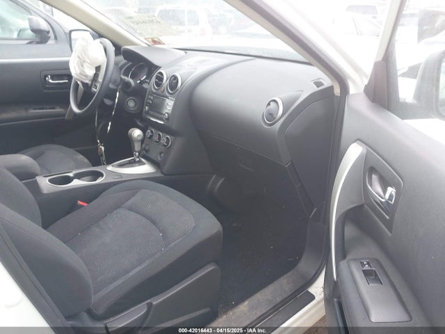 JN8AS5MV7EW721197 Nissan Rogue Select S
