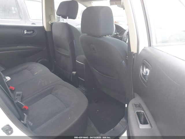 JN8AS5MV7EW721197 Nissan Rogue Select S