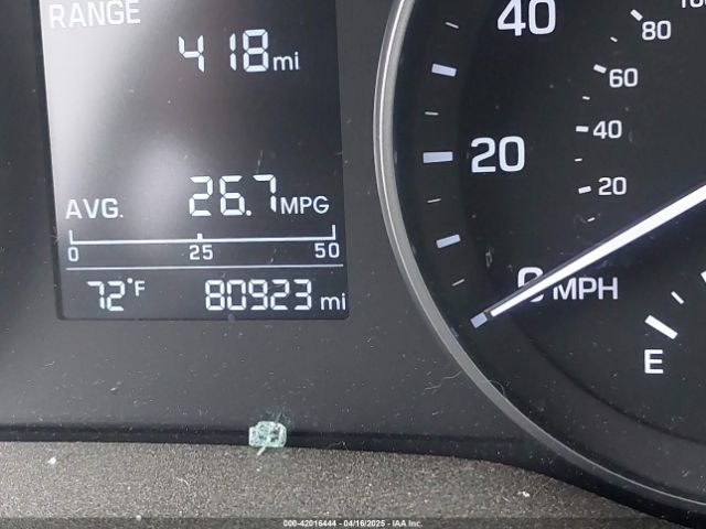 5NPD74LF8HH209490 Hyundai ELANTRA SE