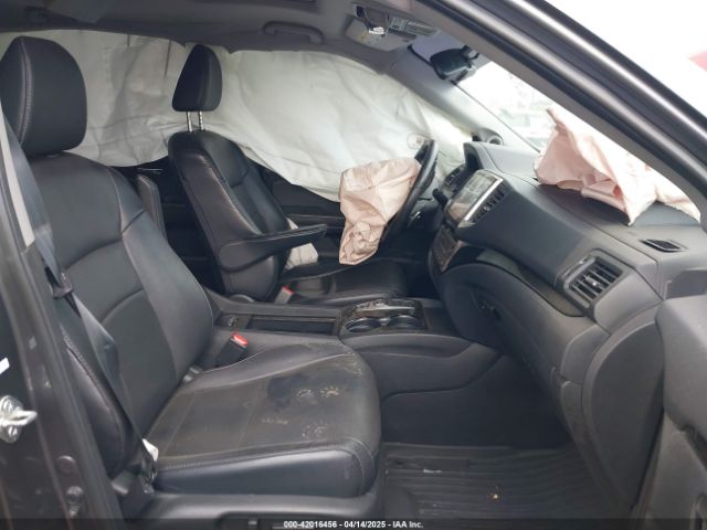 5FNYF6H99HB083593 Honda Pilot Touring