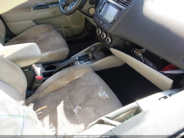 2018 MITSUBISHI OUTLANDER SPORT JA4AP3AU1JU025948 Photo 4