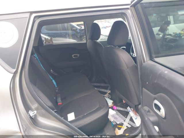 KNDJN2A28G7261430 KIA Soul !