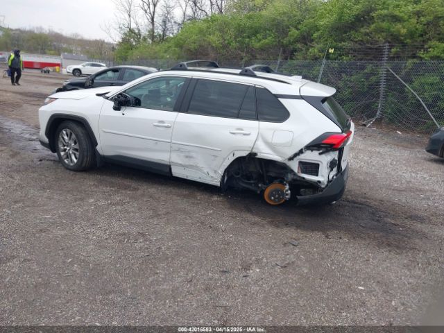 2T3A1RFV1RW479014 Toyota Rav4 Xle Premium