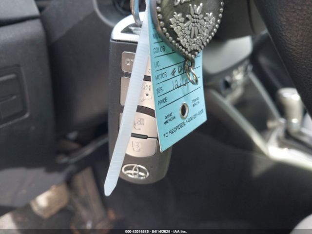 3MYDLBYVXKY510466 Toyota YARIS L