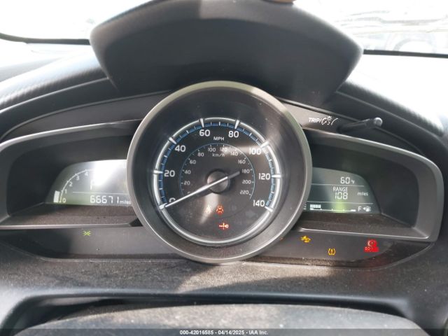 3MYDLBYVXKY510466 Toyota YARIS L