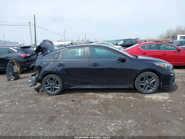 3KPF34AD9ME273882 KIA Forte Gt-line