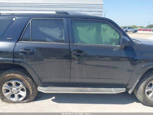 JTEBU5JR8K5648338 Toyota 4RUNNER SR5
