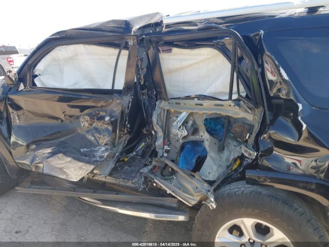 JTEBU5JR8K5648338 Toyota 4RUNNER SR5