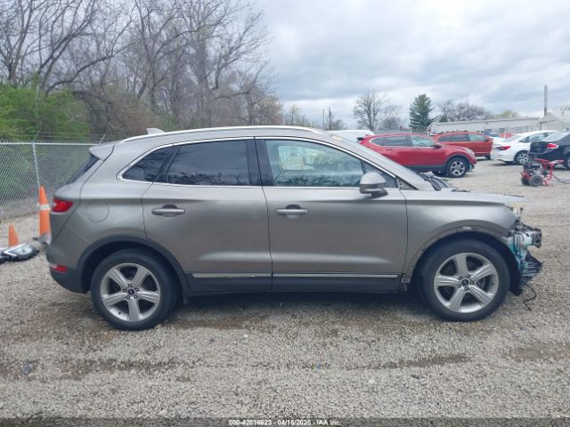 5LMCJ1C93HUL27435 Lincoln Mkc Premiere