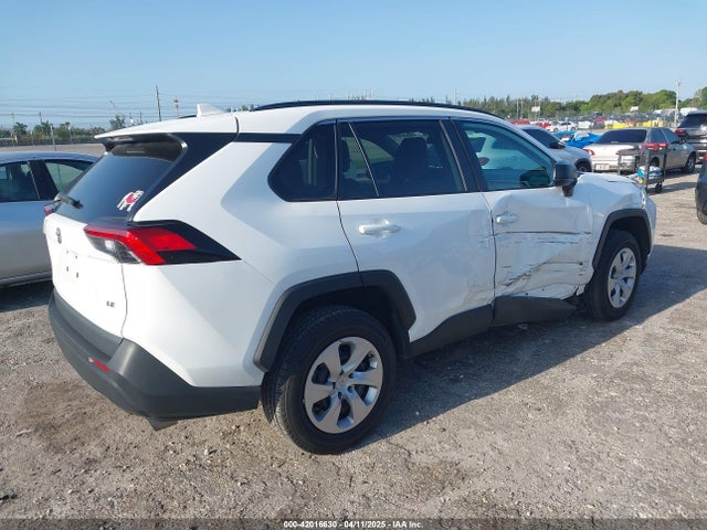 Toyota RAV4 LE 2021 2T3H1RFV9MW105564 Image 4