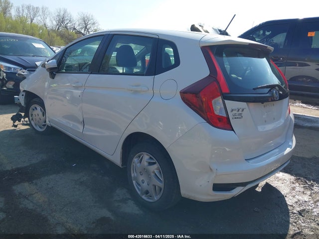 3HGGK5H4XKM743537 Honda FIT LX