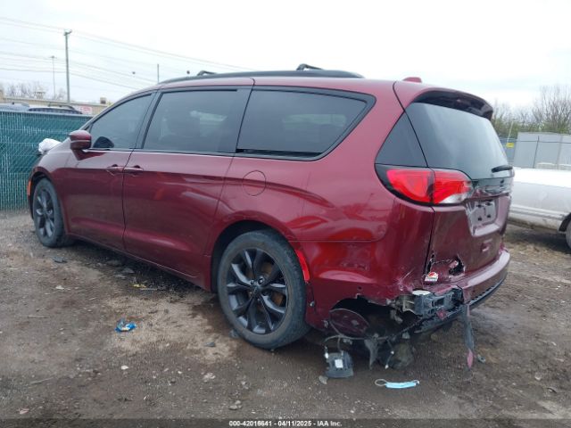 2018 CHRYSLER PACIFICA 2C4RC1GG6JR259915 Photo 2