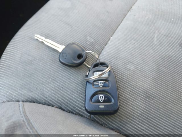 5NPD84LF7HH023548 Hyundai ELANTRA SE