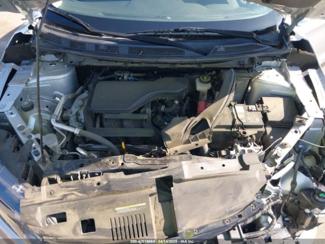 JN1BJ1AV0MW568647 Nissan Rogue Sport S Fwd Xtronic Cvt