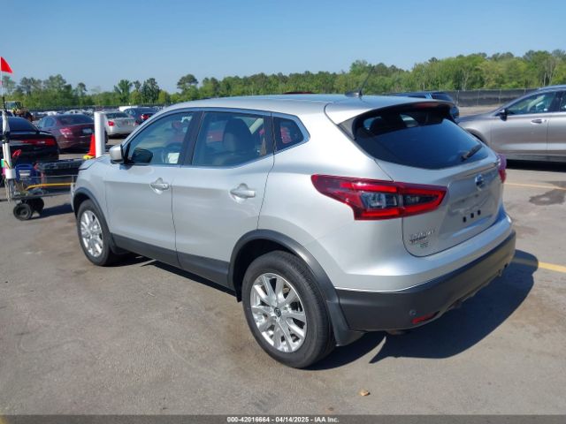 JN1BJ1AV0MW568647 Nissan Rogue Sport S Fwd Xtronic Cvt