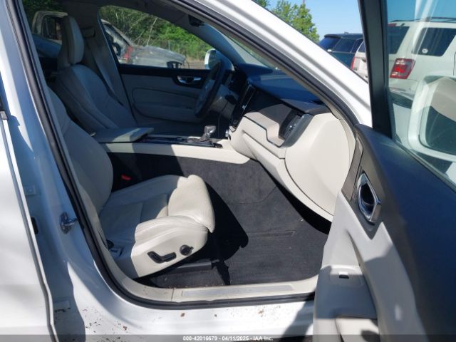 YV4102DL7M1814289 Volvo Xc60 T5 Inscription