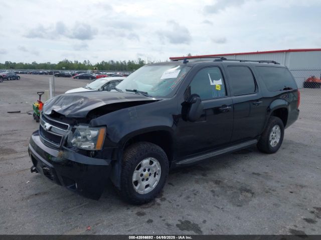 1GNSKJE73ER130976 Chevrolet Suburban 1500 Lt