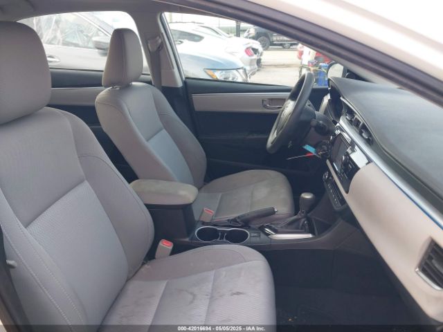 2T1BURHE1GC670299 Toyota COROLLA LE