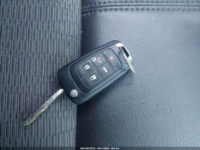 2G1105SA3H9181015 Chevrolet IMPALA 1LT