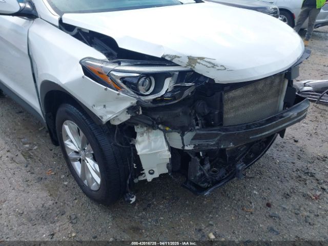 5NMZUDLA9HH046283 Hyundai Santa Fe Sport 2.0t