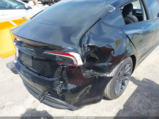 5YJ3E1EAXRF836824 Tesla MODEL 3