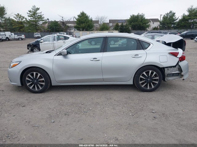 1N4AL3AP5JC206896 Nissan Altima 2.5 Sv