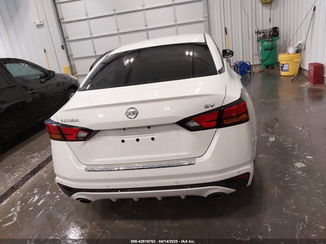 1N4BL4DV4LN321193 Nissan Altima Sv Fwd