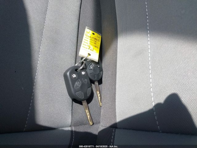 1FMCU0GX3GUB89889 Ford ESCAPE SE