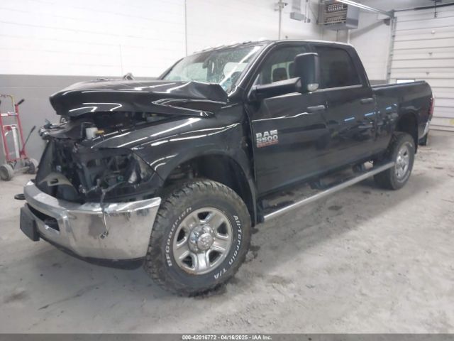 3C6UR5CL8JG206620 RAM 2500 Tradesman  4x4 6'4 Box