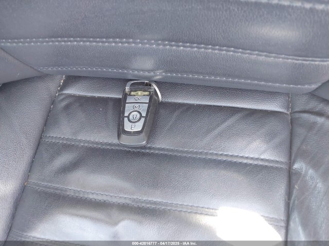 3FA6P0T92HR218443 Ford FUSION SE