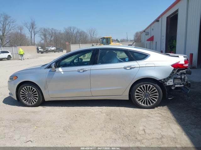 3FA6P0T92HR218443 Ford FUSION SE