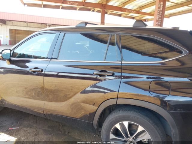 5TDHZRAH4LS023607 Toyota Highlander Xle