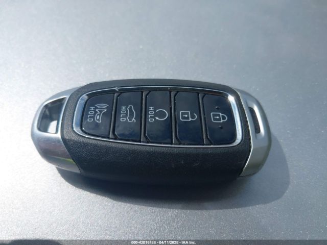 5NPLM4AG7MH045336 Hyundai ELANTRA SEL