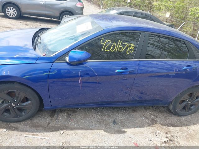 5NPLM4AG7MH045336 Hyundai ELANTRA SEL