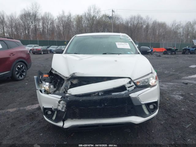 JA4AP3AU4JU011803 Mitsubishi Outlander Sport 2.0 Le