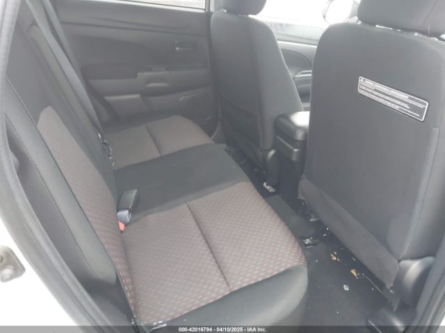 JA4AP3AU4JU011803 Mitsubishi Outlander Sport 2.0 Le